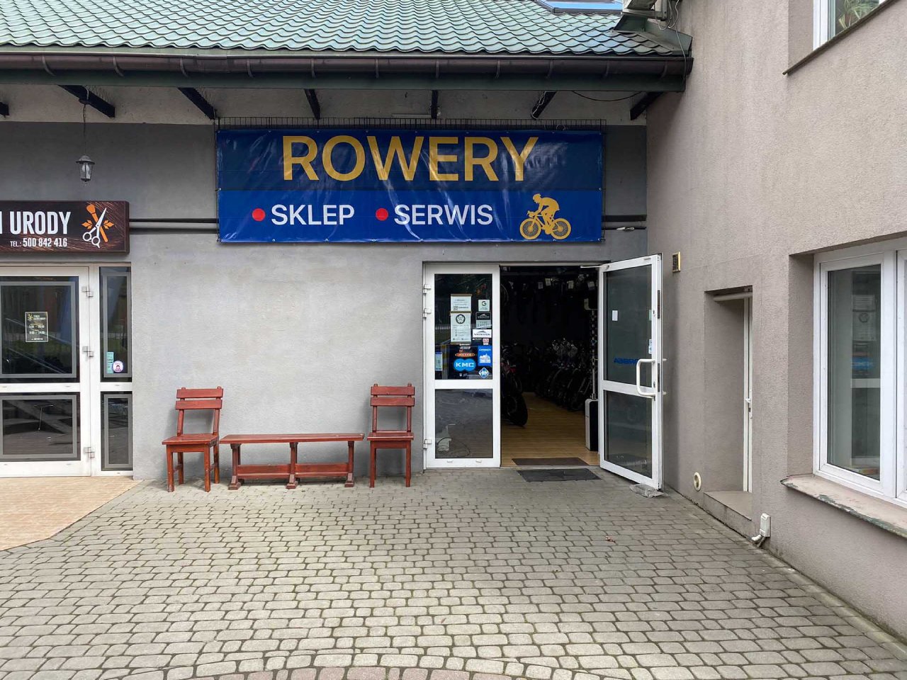 Olimpicbike Sklep serwis rowerowy z zewnątrz roz.jpg