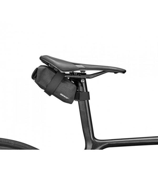 Torba podsiodłowa Giant H2Pro Seat Bag (Czarna, 0,5 l) bok